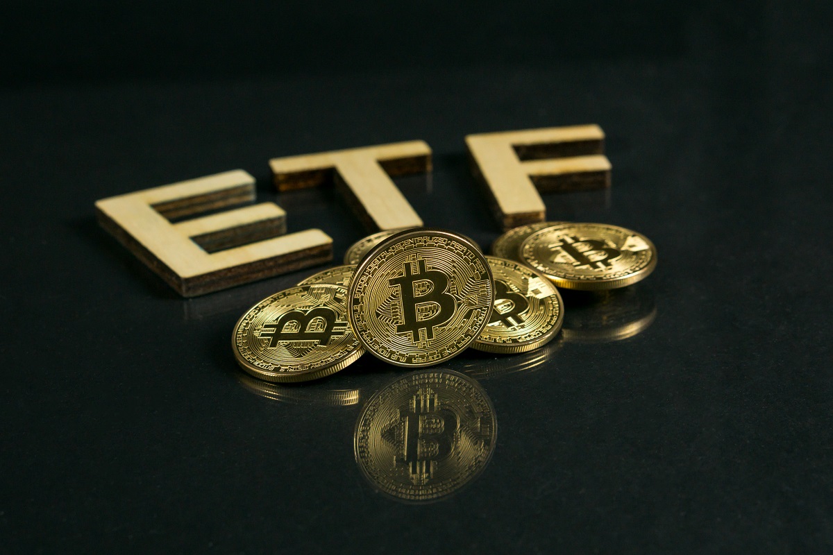 SEC Nods to First US Futures-based Bitcoin ETF Launch