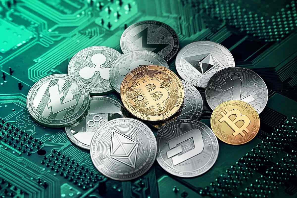 Watch Out For These Top Altcoins Amidst Bitcoin Halving in 2024
