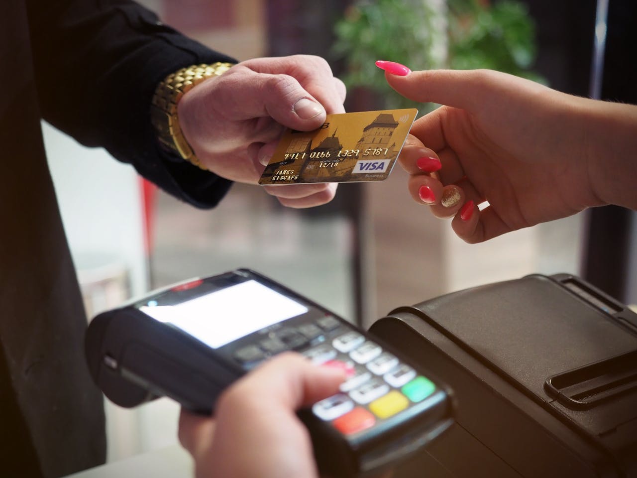 How to Accept Credit Card Payments Online for Business: A Data-Driven Guide for Faster Sales